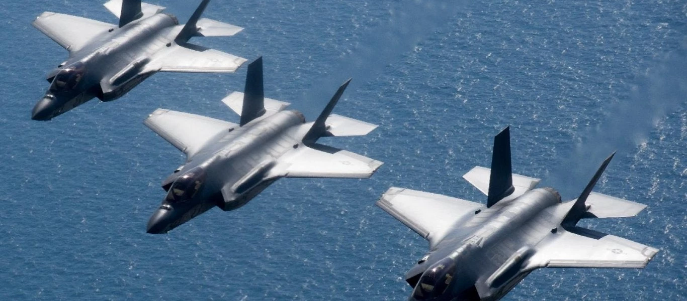 Ο μεγαλύτερος σχηματισμός μέχρι σήμερα από F-35 στον αέρα (βίντεο)